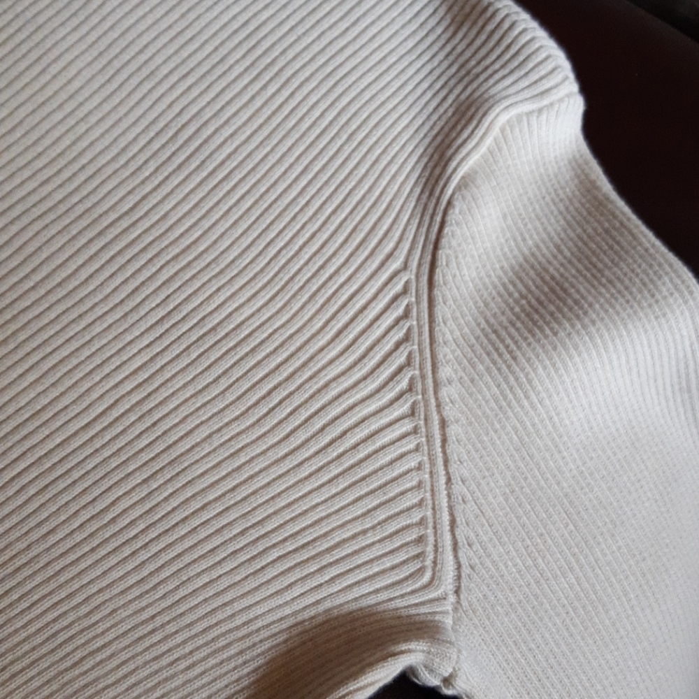 Ralph Lauren Ribbed Knit Cotton Turtleneck - Picture 10 of 12